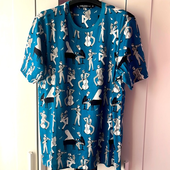 DOLCE & GABBANA BLUE T-SHIRTS SIZE 50/ LARGE LIKE NEW-excellent - Picture 1 of 4